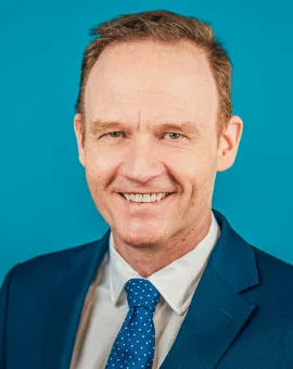 Chefarzt PD Dr. med. Bertram Illert